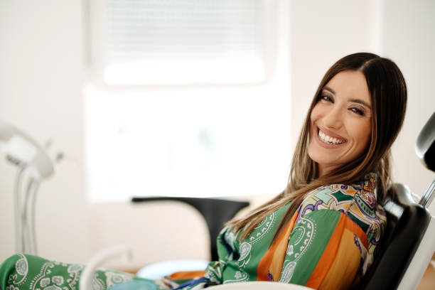 Moderne Zahnmedizin: Schmerzfrei zu einem perfekten Lächeln